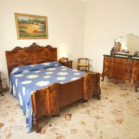 Bouganville Gallipoli